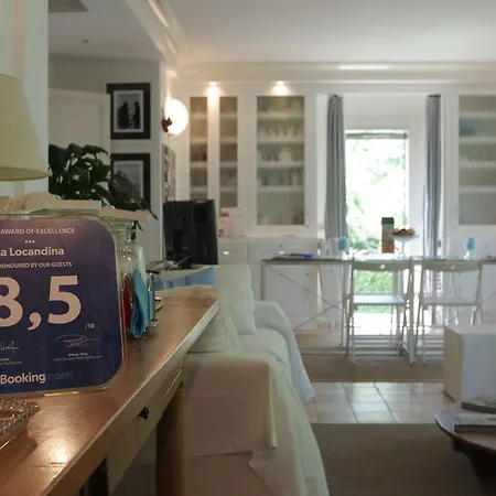 La Locandina Bed & Breakfast *