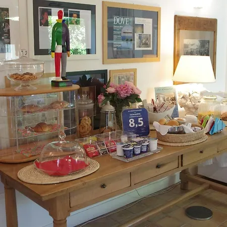 La Locandina Bed & Breakfast *