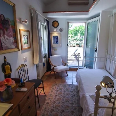 Bed & Breakfast La Locandina
