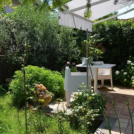 La Locandina Bed & Breakfast *